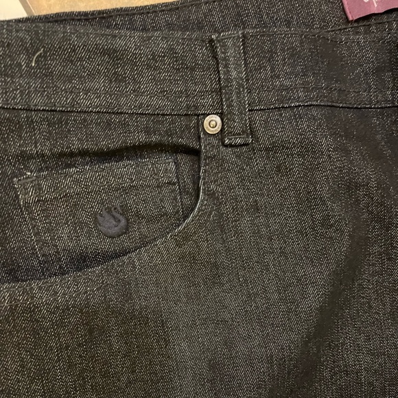 Gloria Vanderbilt Amanda High Rise Straight Leg Jeans - Picture 7 of 14